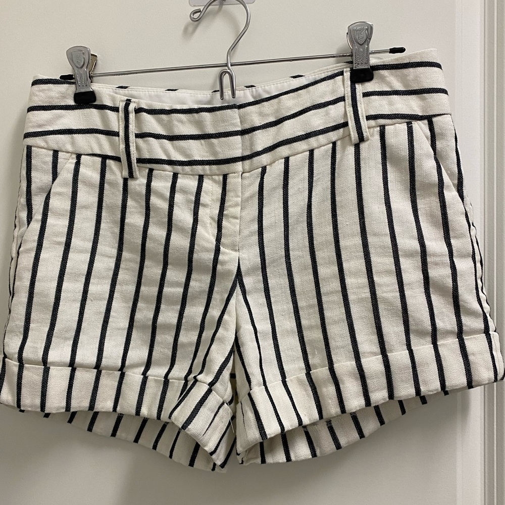 Express Linen shorts